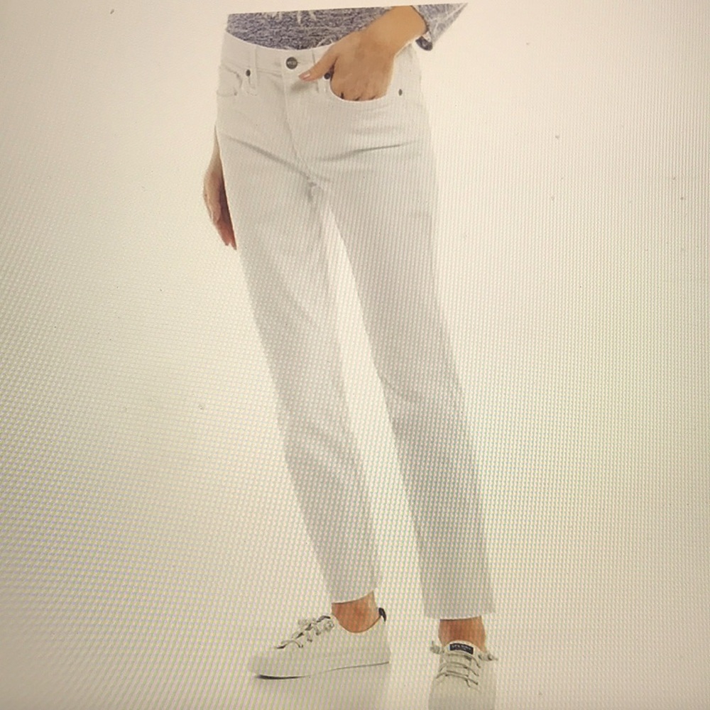 NYDJ Sheri Straight Leg White Jean Frayed Hem High Rise Ankle Jean Size 12 NWT